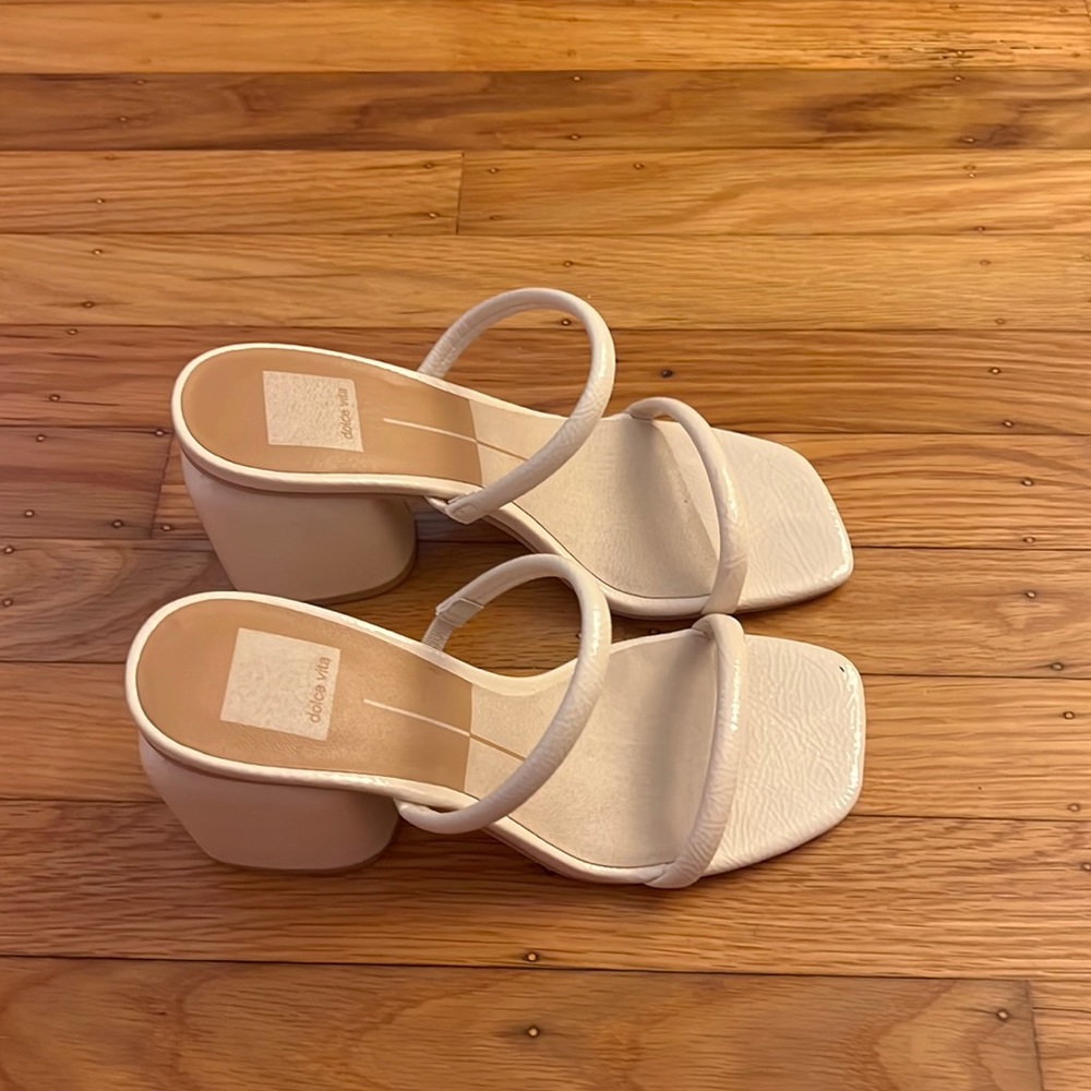 Dolce Vita // block heel sandal
